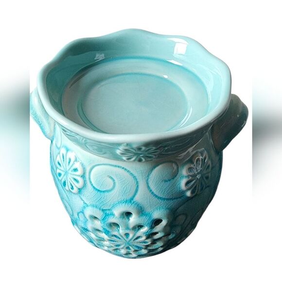 Flurry Scentsy Warmer - Picture 3 of 8